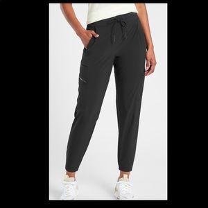 Athleta Venture jogger